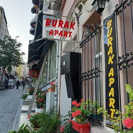 לינה וארוחת בוקר Bro Sultanahmet