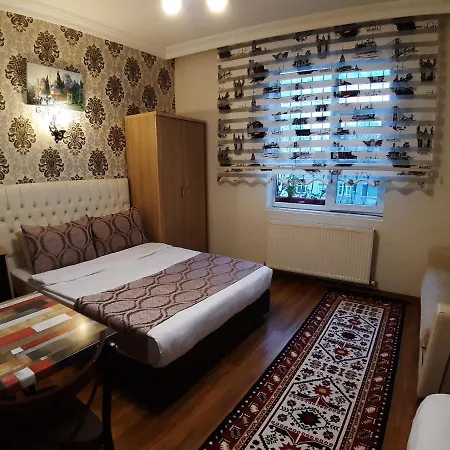 לינה וארוחת בוקר Bro Sultanahmet 4*